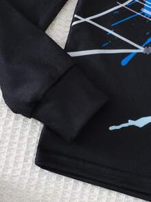SHEIN 青少年男孩螢光足球圖案圓領長袖休閒舒適修身家居睡衣套裝 2件組 - 黑色 - 查看 4