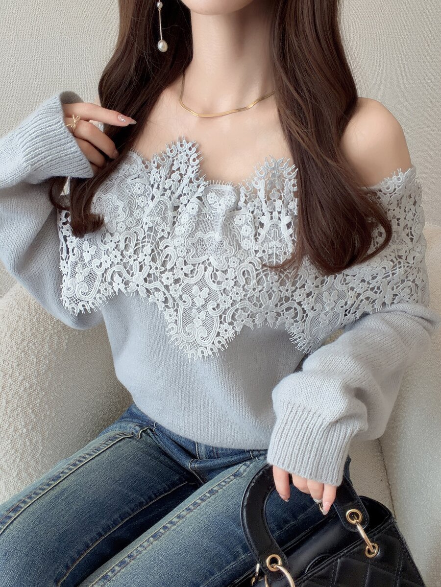 FRIFUL Sweater Kasual Wanita Model Off-Shoulder dengan Motif Renda dan Patchwork untuk Pemakaian Sehari-hari - Grey - View 1