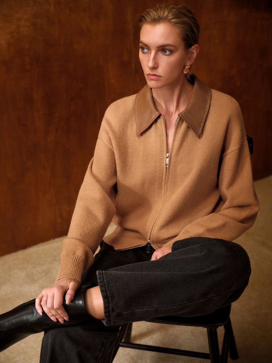 MOTF PREMIUM Áo cardigan len dệt kim tay dài kéo khóa phong cách streetwear nữ - Màu Khaki - Xem 1