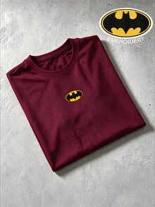 BATMAN X SHEIN Manfinity Roghcode 男士圓領休閒百搭日常穿著短袖T恤 - 酒紅色 - 查看 6