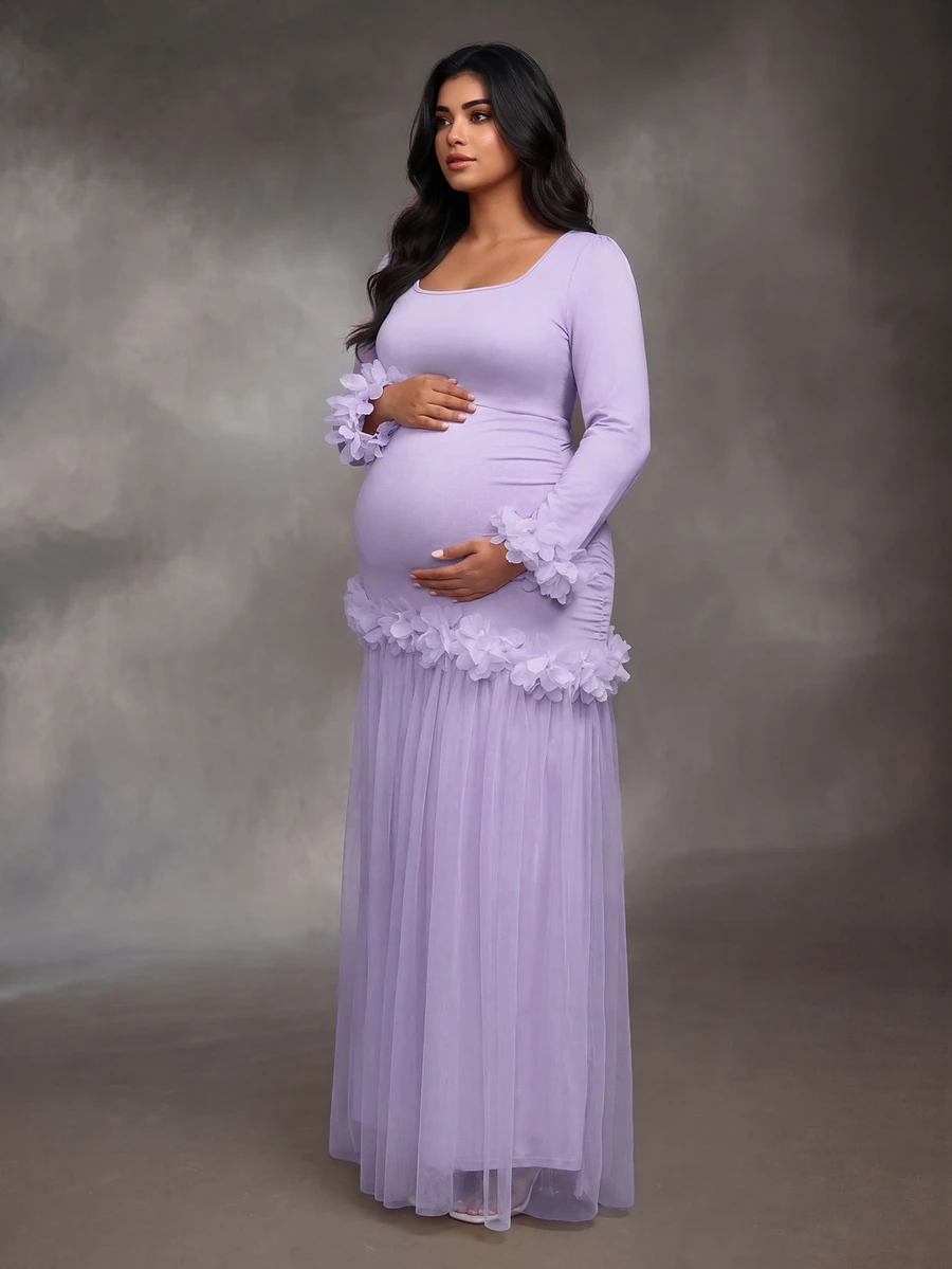 Cheriluna Maternity فستان حفلة أنيق للحوامل بمقاسات كبيرة مع تصميم زهور ثلاثي الأبعاد، أكمام طويلة مع أساور مجعدة، رقبة مربعة، خصر مجعد، حافة شبكية مزدوجة الطبقة، فستان من قماش بنفسجي - ارجواني فاتح - مشاهدة 1