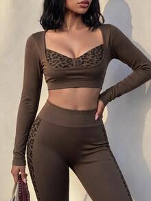 SHEIN Core Rhythm Streetwear Cropped Long Sleeve Top And Leopard Print Patchwork Long Pants Sportswear Set - Brown - View 7