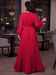 SHEIN Lady CURVE Plus Size Elegant Pleated V-Neck Evening Dress - Red - View 2