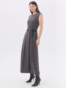 KÆRIA Hus Raw-Edge Flared Dress - Nep Knit - Charcoal Marle - Winter Layering, Comfort Stretch, Workwear - Black - View 3