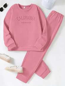 SHEIN Reset Phase 青少年女孩 2 件套運動衫慢跑褲套裝，加州圖案，圓領長袖抓絨內裡，適合學校慢跑、運動，紫色秋季 80 年代風 - 粉色 - 查看 4