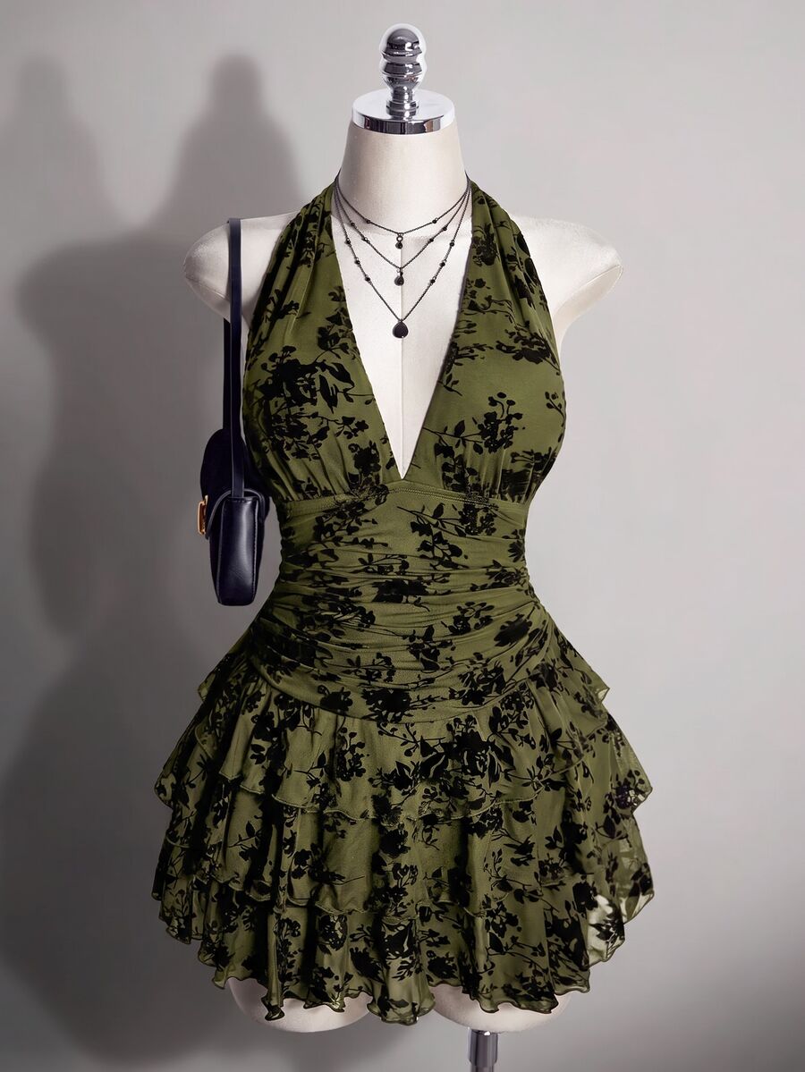 SHEIN ICON 女款大尺碼復古性感休閒千禧風Y2K優雅哥德約會深V領掛脖黑色網紗植絨蛋糕裙冬季 - 軍綠色 - 查看 1