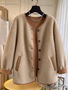 SHEIN LUNE CURVE 大尺碼女款長袖秋冬拼接配色羊羔毛圓領開襟單排扣寬鬆休閒優雅夾克 - 棕色 - 查看 1