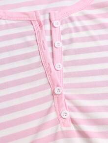 Sweetra Dam Sweatshirt Sweetro med ränder, kontrasterande spets och lång ärm - Rosa - Visa 7