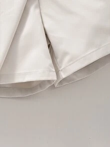 SHEIN 青少年女孩 2件組 1件迷你春夏時尚老錢風 百搭不對稱肩背心短褲套裝 度假女孩旅行 米色可愛 - 白色 - 查看 5