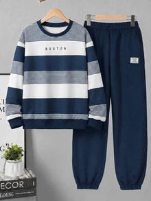 SHEIN 2件組男童時尚白色運動衫長褲套裝，圖案印花，街頭風寬鬆，春秋款，適合學校、外出、青少年男孩六年級派對度假 - 藏蓝色 - 查看 3