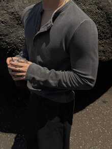 DAZY Spring/Autumn Dark Grey Waffle Fabric Long Sleeve Crew Neck Half-Button Plus Size Men's T-Shirt - Dark Grey - View 6