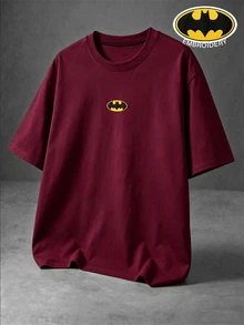 BATMAN X SHEIN Manfinity Roghcode 男士圓領休閒百搭日常穿著短袖T恤 - 酒紅色 - 查看 1
