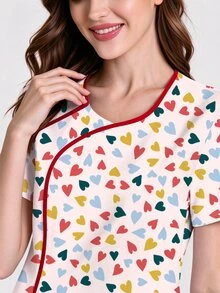 PopScrub Women's Casual Light Pink Colorful Heart Print Scrub Top, Fashion V-Neck Short Sleeve Contrast Color Patchwork Trim Healthcare Scrub Uniform, Double Pocket Nurse Scrub Uniform Top, Spring/Autumn Work Scrub Uniform - Multicolor - View 4