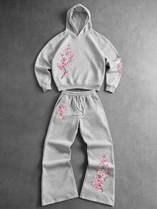 Manfinity Roghcode 男士灰色連帽衛衣與喇叭運動長褲兩件套，粉色櫻花枝印花，復古街頭風休閒套裝，適合春季度假、戶外、運動與日常穿著 - 灰色 - 查看 3