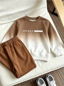 SHEIN 2件組兒童青少年男孩休閒運動漸層紮染連帽衛衣與運動長褲套裝，適合秋冬、學校、家庭聚會、開學季，秋季穿搭，冬季穿搭 - 棕色 - 查看 3