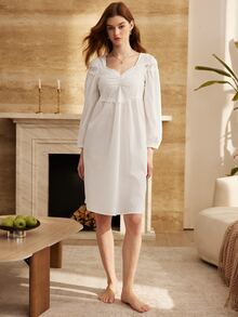 Moireta Women's Sweet Lace Patchwork Pleated Nightgown - White - View 3