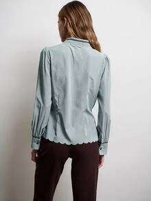 Nöista 條紋襯衫，配對比色滾邊與抽褶波浪邊飾，適合秋冬穿搭、優雅造型與聖誕慶祝 - 摩卡棕 - 查看 3