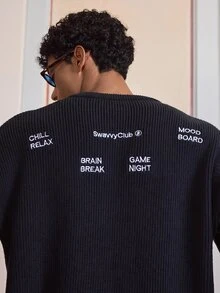 SWAVVY 男士刺繡標語圓領長袖休閒寬鬆毛衣 - 黑色 - 查看 2
