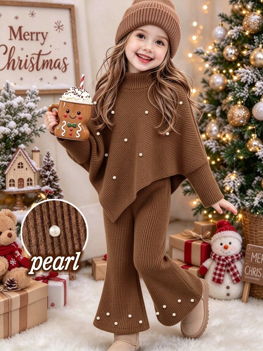 SHEIN Playful Pals 女童春夏秋冬休閒T恤套裝，白色珠飾裝飾，不對稱高領針織羅紋卡其色上衣配喇叭褲，2件套 - 棕色 - 查看 1
