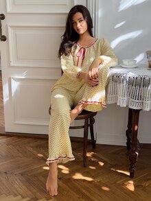 DAZY Women's All-Over Print Long Sleeve Top And Pants Casual Daily Home Sleepwear Set - Yellow - View 3