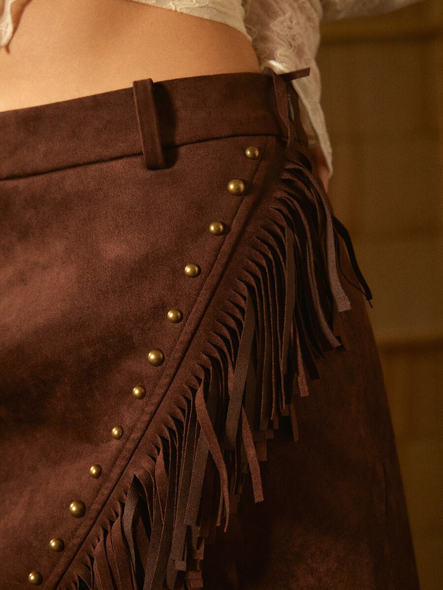 MOTF STUDIO WOMEN'S AUTUMN/WINTER WESTERN STYLE SUEDE FRINGE STUDDED MINI SKIRT - Mocha Brown - View 2