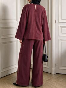 Elenzga Women's Minimalist Drawstring Pleated Top And Loose Pants Set - Burgundy - View 2