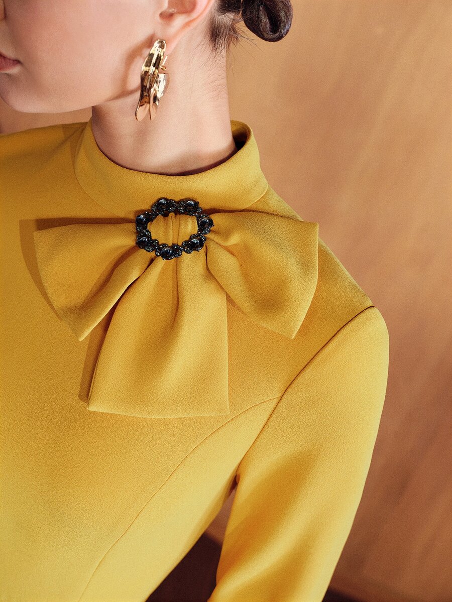 MOTF PREMIUM AUTUMN/WINTER WOMEN'S BOWKNOT WAIST ELEGANT MID-LENGTH DRESS - Pale Yellow - View 1