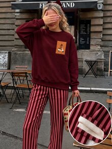 抓絨內裡 青少年女孩復古紅色臘腸狗印花 圓領落肩衛衣與直筒長褲兩件套 街頭復古風 休閒舒適 童裝秋季疊穿 Y2K 運動風 外出街拍 校園慵懶風 - 白色 - 查看 2