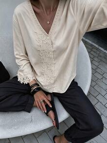 EMERY ROSE Women's Solid Color Contrast Lace V-Neck Long Sleeve Elegant Blouse - Khaki - View 5