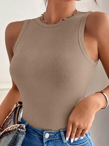 SHEIN VCAY 大尺碼女款簡約純色無袖背心上衣 - 卡其色 - 查看 4