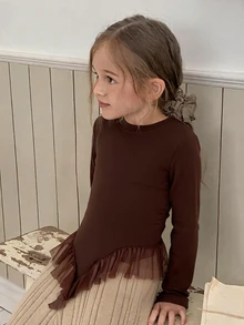 Hapijoa Young Girl Round Neck Long Sleeve Patchwork Ruffle Hem Casual T-Shirt - Brown - View 2