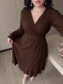 Feyla Plus Size Women Solid Color V-Neck Ruched Elegant Waist-Cinching Party Dress - Coffee Brown - View 6