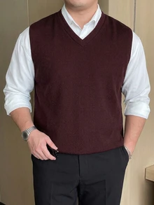 DAZY Autumn/Winter Burgundy V-Neck Knit Fabric Comfortable Korean Style Men's Plus Size Knit Vest - Burgundy - View 2