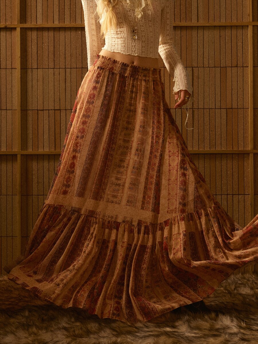 MOTF STUDIO 女款秋冬大廓形傘擺全印花長裙 - 彩色 - 查看 1