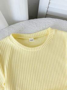 SHEIN 青少年女孩 2 件套休閒圓領抓皺針織提花條紋上衣與拼接配色 Y2K 灰色拼接黃色腰帶直筒寬腿針織長褲套裝 - 黃色 - 查看 3