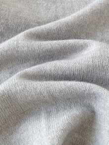 SHEIN 青少年男孩套頭毛衣，附麻花編織提花與馬刺繡標誌，適合秋冬穿著，可搭配大衣與鋪棉外套 - 灰色 - 查看 8
