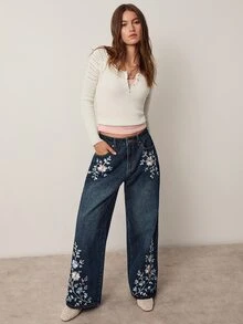 Willow Rêve Women's Embroidered Loose Wide Leg Dark Blue Denim Jeans - Blue - View 4
