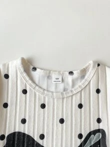 SHEIN 針織毛絨羅紋上衣與長褲套裝，印花圖案修身剪裁，休閒時尚極簡舒適，室內外穿搭，幼兒棕色 - 黑色 - 查看 4
