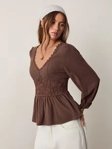 Willow Rêve Blus Wanita Warna Cokelat Tua Kerah V dengan Bordir dan Lengan Kelopak di Bagian Pinggang - Coklat - View 5