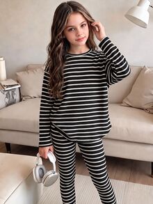 SHEIN Vintaside Kids 女童軟綿復古條紋上衣，圓弧下擺，搭配寬鬆長褲，修身輕便春/秋開學套裝 - 黑色 - 查看 3