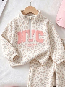 Setelan Baju Pullover Fleece Berkerah Tinggi dengan Resleting Motif Leopard & Huruf untuk Anak Perempuan dan Celana Jogging Bergaris Lebar yang Serasi, Cocok untuk Pakaian Musim Dingin - MultiWarna - View 3