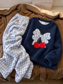 SHEIN 2件組女童秋冬圓領法蘭絨家居服套裝，柔美甜美風，海軍藍底色配滿版白色蝴蝶結圖案，雙面法蘭絨面料，柔軟親膚，寬鬆落肩長袖上衣搭配直筒長褲，休閒舒適，2件組睡衣套裝 - 藏蓝色 - 查看 6