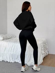 SHEIN EZwear 休閒寬鬆圓領運動衫與緊身內搭褲 2件套 - 黑色 - 查看 2