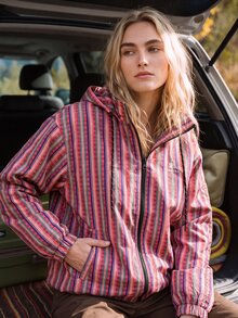 WanderVale Women's Outdoor Jacket Coat Fashion - Multicolor - View 3
