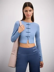 Nöista Women's Cropped Frog Button Top And Long Pants Sports Set - Blue - View 4