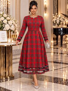 Fleurora Plus Size Fashion Plaid Pleated Long Sleeve Dress - Red - View 6
