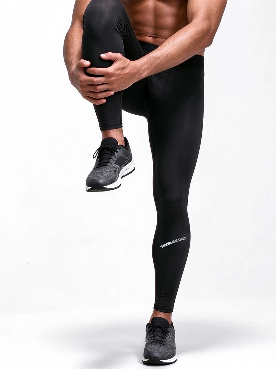 Acti Log Legging Kompresi Olahraga Pria dengan Motif Huruf - Hitam - View 1