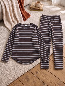 SHEIN Vintaside Kids 女童軟綿復古條紋上衣，圓弧下擺，搭配寬鬆長褲，修身顯瘦，輕盈春秋套裝，返校穿搭 - 棕色 - 查看 6