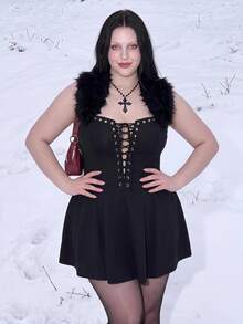 SHEIN ICON Plus Size Y2K Fur Collar Square Neck Backless Square Neck Deep V Cross Tie Mini Dress, Sexy Christmas Party Snow Dress - Black - View 1