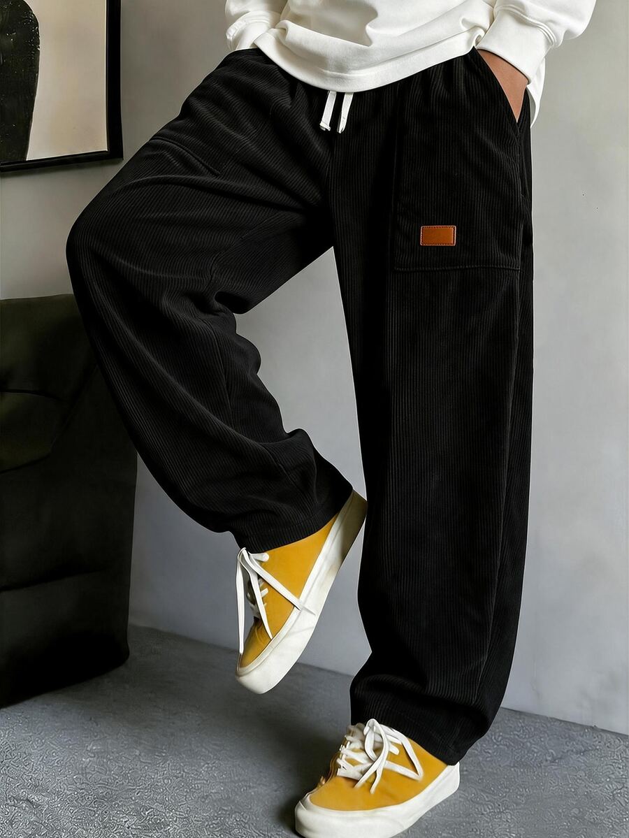 SHEIN Autumn/Winter Boys' Ribbed Texture Sweatpants With Leather Patch Pocket, Wide Leg, Cool & Lazy American Streetwear Style - Black - View 1